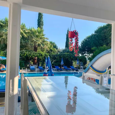 Kaizen Gate Ξενοδοχείο