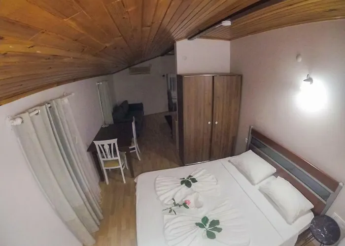 Kaizen Gate Отель